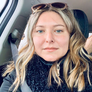 Meet your Posher, Lauren